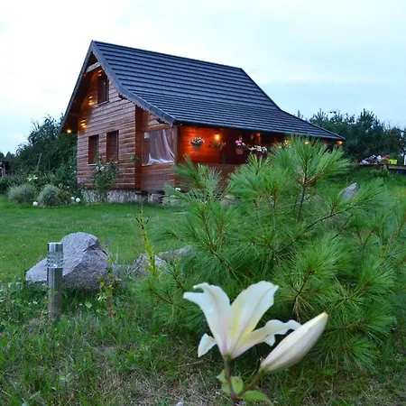 Dom wakacyjny Sadkowo - Wśród Jabłoni , Balia Ogrodowa Dodatkowo Płatna *