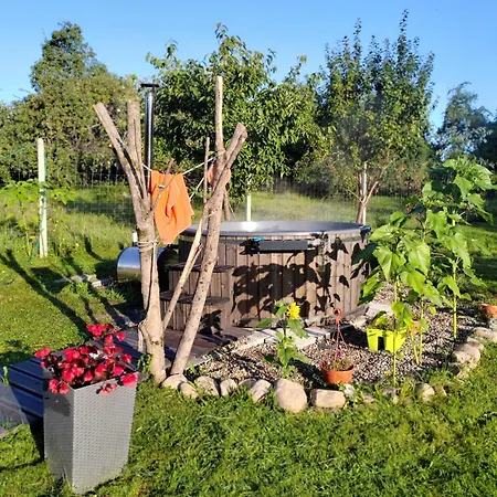 Sadkowo - Wsrod Jabloni , Balia Ogrodowa Dodatkowo Platna Holiday home Polanow