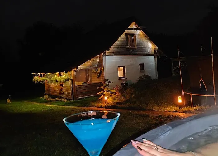 Sadkowo - Wsrod Jabloni , Balia Ogrodowa Dodatkowo Platna *