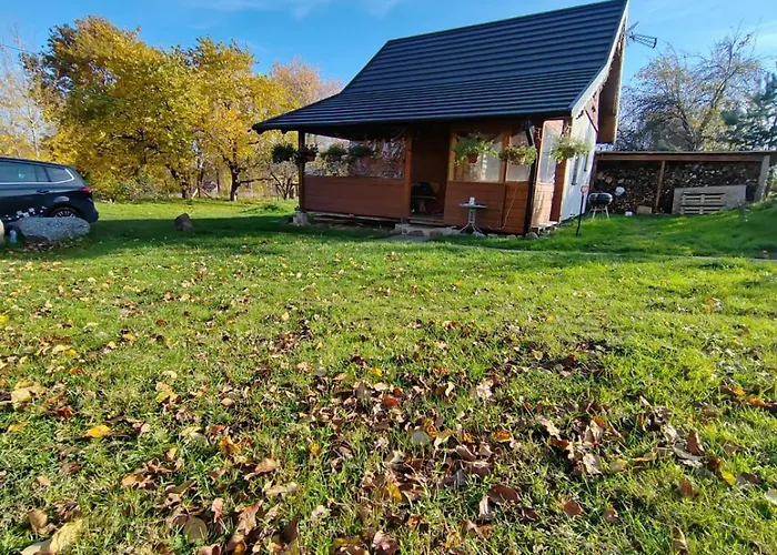 Sadkowo - Wsrod Jabloni , Balia Ogrodowa Dodatkowo Platna *